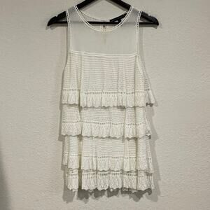White House Black Market Sleeveless Lace Cream Blouse Small